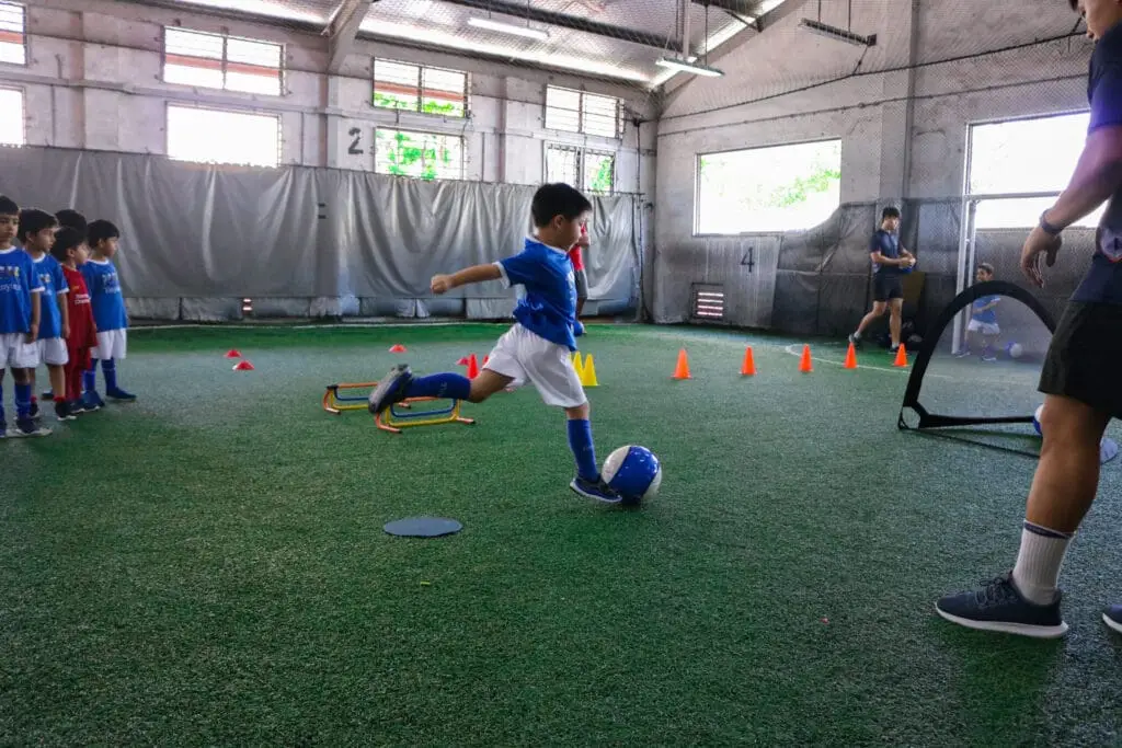 Singapore toddlers in gymnastics and sports classes